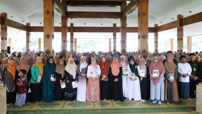 Sambut Ramadan Bupati Rini Hadiri Siraman Rohani GOW Kabupaten Blitar