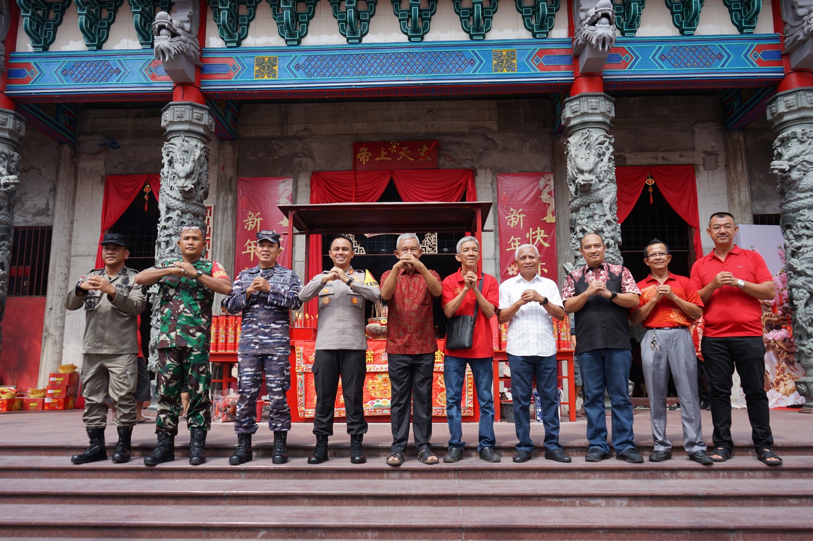 Tahun Baru Imlek 2575, Bupati Asahan Beserta Forkopimda Kunjungi Vihara