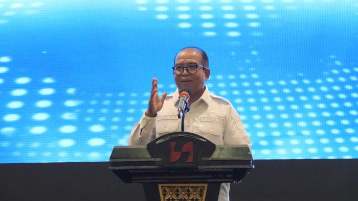 Pj. Gubernur Lampung Buka Rakor dan Sosialisasi Sistem Informasi E-PAP, Berikan Penghargaan bagi Wajib Pajak Air Permukaan Berprestasi Tahun 2024