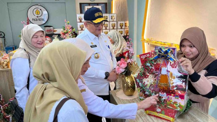 PJ Walikota Andree Algamar Pastikan Ketersediaan Bahan Pangan Jelang Natal