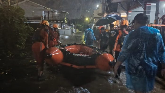 Kansar Lampung Turunkan Tim Bantu Atasi Banjir Bandar Lampung