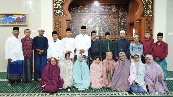 Gubernur Mahyeldi Ajak Generasi Muda Tingkatkan Peran dalam Memakmurkan Masjid