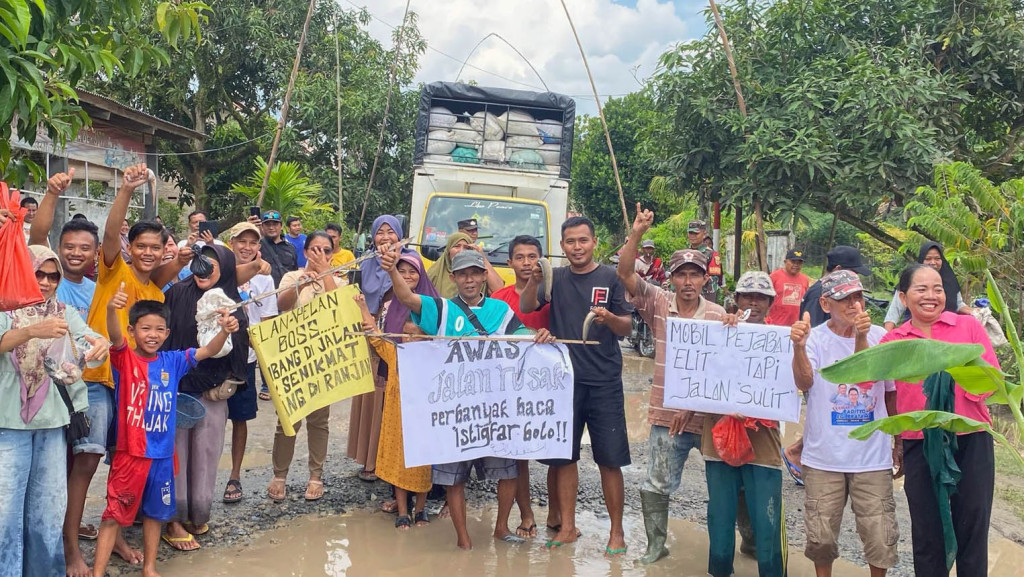 Bupati Egi Apresiasi Kritik Kreatif Warga