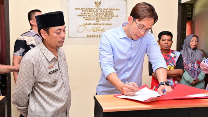 Pastikan Pelayanan Maksimal, Bupati Egi Sidak Dua Kantor Kecamatan