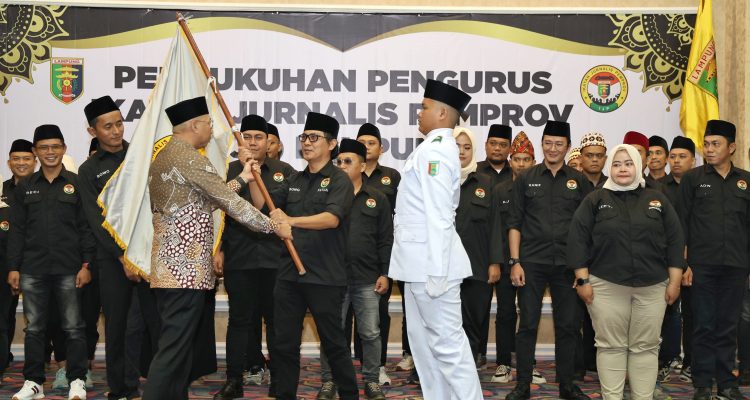 IJP Lampung Dikukuhkan, Gubernur Dorong Sinergi Jurnalis dan Pemerintah