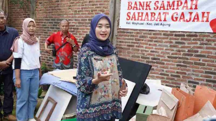 Dorong Pesantren Jadi Pelopor Gaya Hidup Ramah Lingkungan