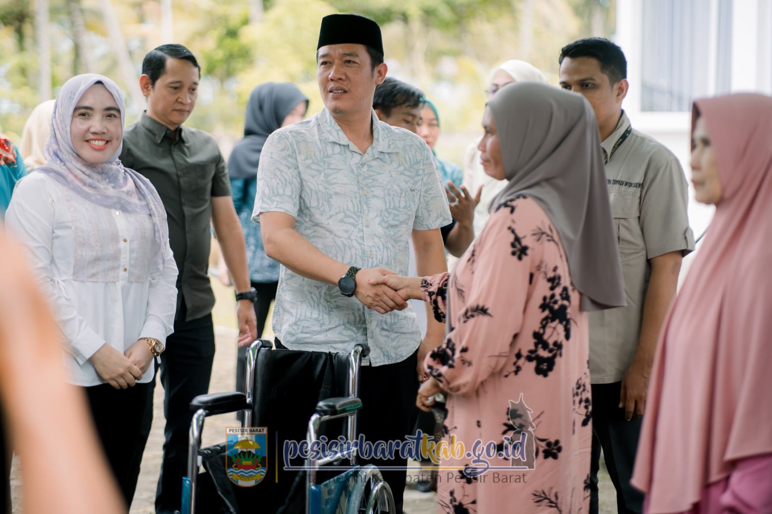 Bupati Dedi Irawan Salurkan Bantuan Simbolis ATENSI Pada 120 Penerima Manfaat