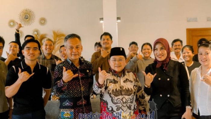 Pemkab Pesibar Dorong Pengembangan Pariwisata dan Pelestarian Lingkungan Pemkab Pesibar Dorong Pengembangan Pariwisata dan Pelestarian Lingkungan