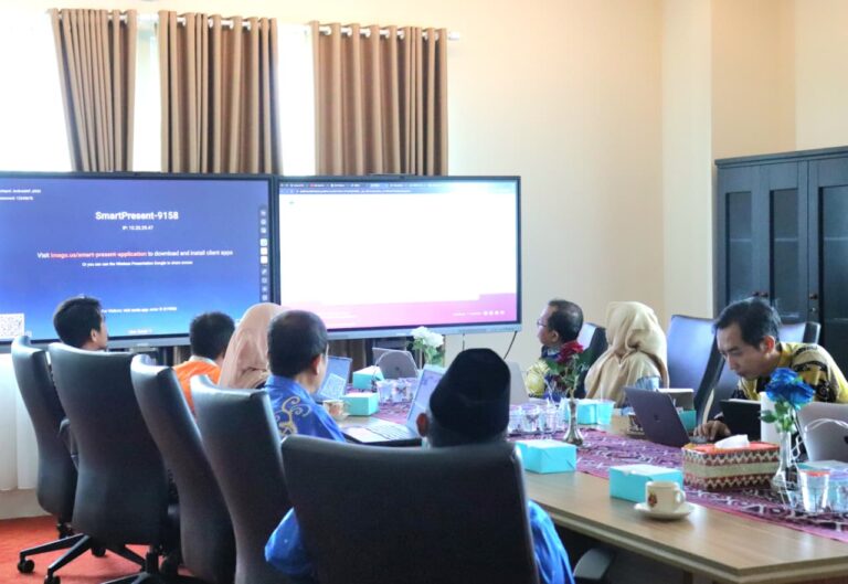 Fakultas Adab UIN RIL Gelar FGD Updating Data