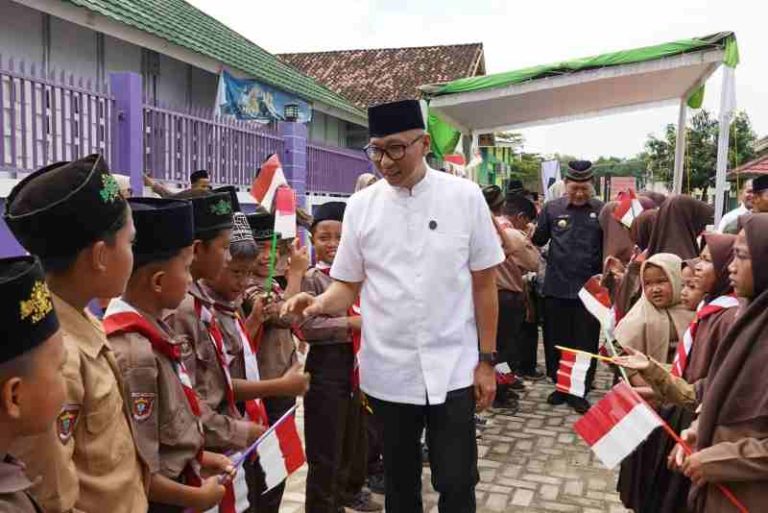 Gubernur Lampung Ajak Santri Darul Islah Jadi Agen Perubahan dan Penjaga Moral Bangsa