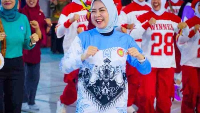 Guru Lampung Harus Sehat, Kompak, dan Jadi Inspirator Bangsa Guru Lampung Harus Sehat, Kompak, dan Jadi Inspirator Bangsa