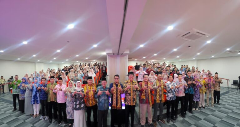 Rektor Sampaikan Makna Teologis dan Profetik