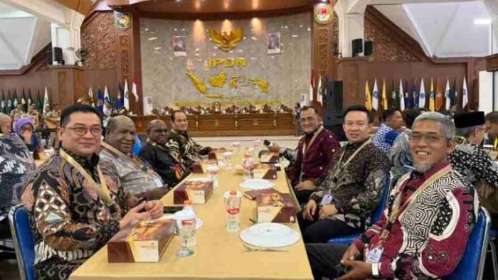 Sekdaprov Lampung Ikuti Retreat Nasional Sekda, Kemendagri Dorong Penguatan Sinergi Pusat dan Daerah Sekdaprov Lampung Ikuti Retreat Nasional Sekda, Kemendagri Dorong Penguatan Sinergi Pusat dan Daerah