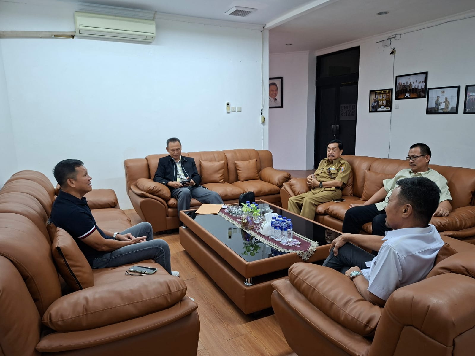 Bangkitkan Semangat, Taufik Gelar Pertemuan Strategis dengan ISSI Lampung