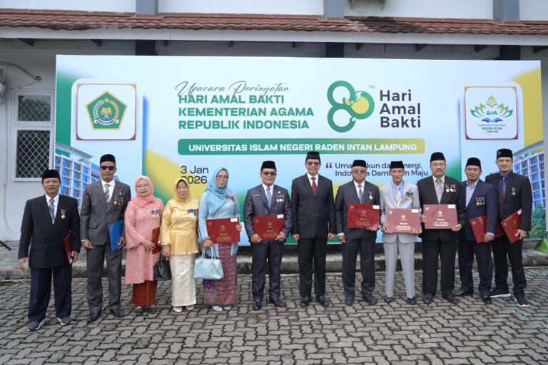 Momentum HAB ke-80, 40 ASN UIN RIL Terima Satyalancana Karya Satya dari Presiden RI