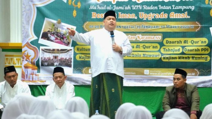 Tutup Karama XV, Wakil Rektor II Pesankan Mahasantri Bangun Kebiasaan Baik