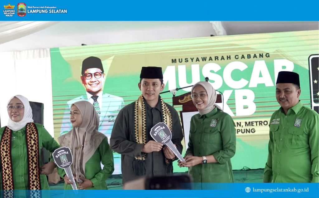 Bupati Egi Hadiri Pembukaan Muscab PKB Lampung di Pantai Sebalang