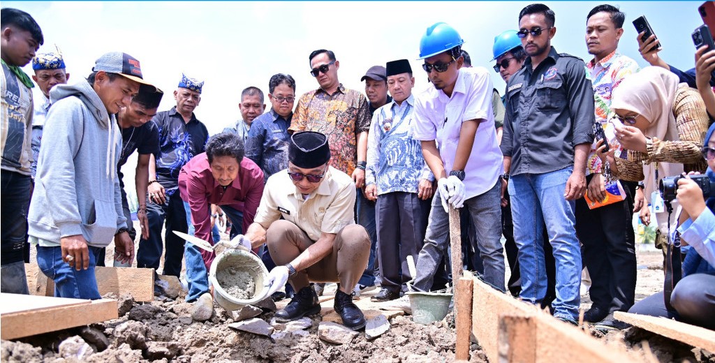 Wabup Syaiful Resmikan Pembangunan Menara Siger Residence I