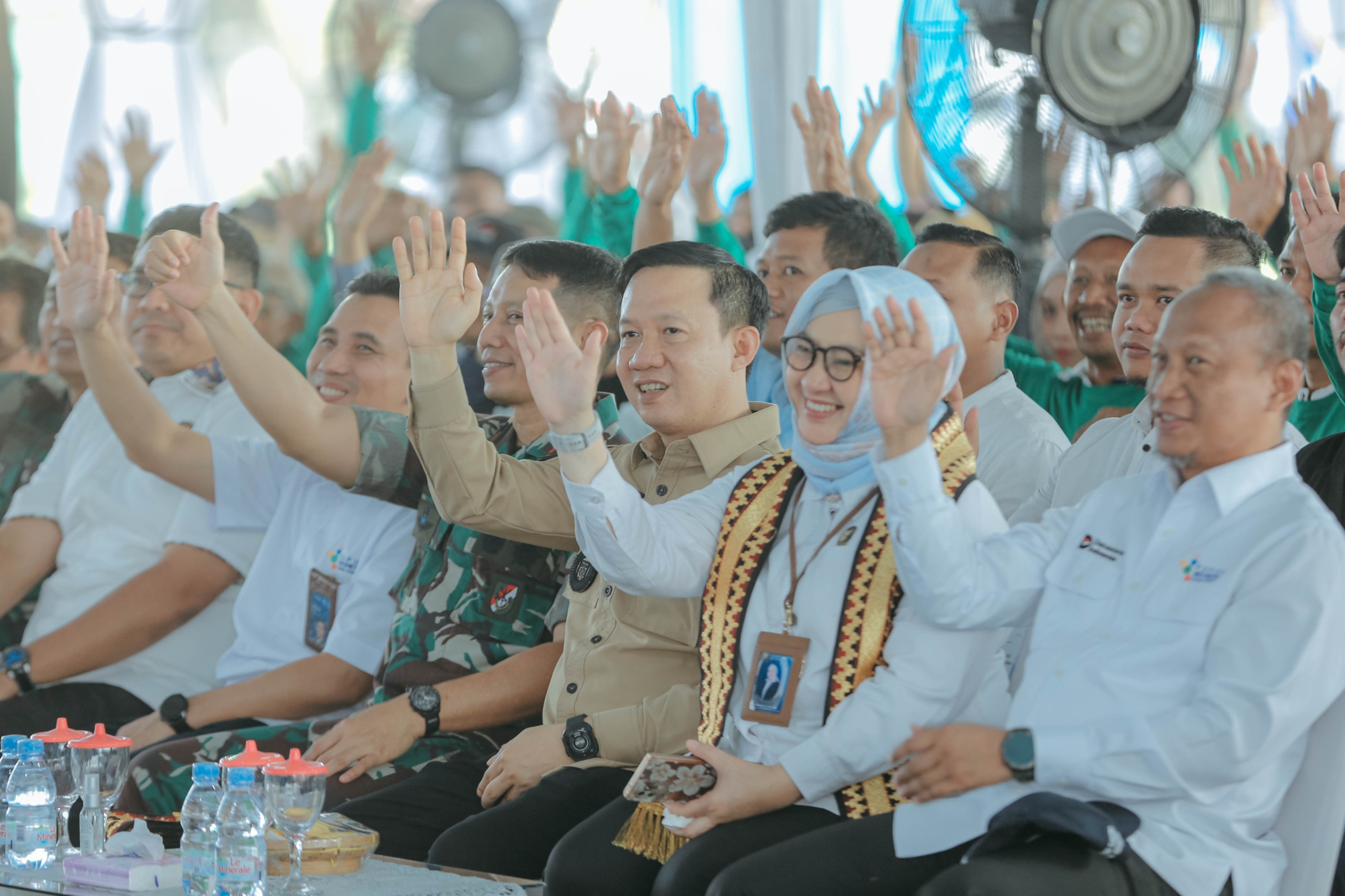 Sekdaprov Marindo Kurniawan Dampingi Kunker Menko Pangan Zulkifli Hasan