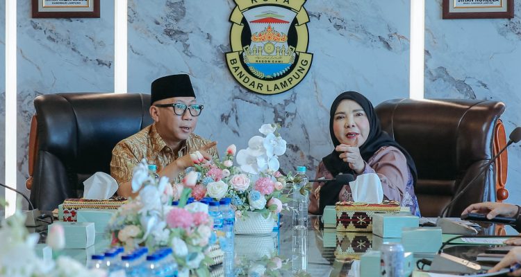 Gubernur Rahmat Mirzani Djausal dan Wali Kota Eva Dwiana Bahas Penanganan Banjir