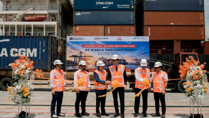 PMT Layani Pelayaran Perdana CMA CGM dari Kuala Tanjung ke China Selatan